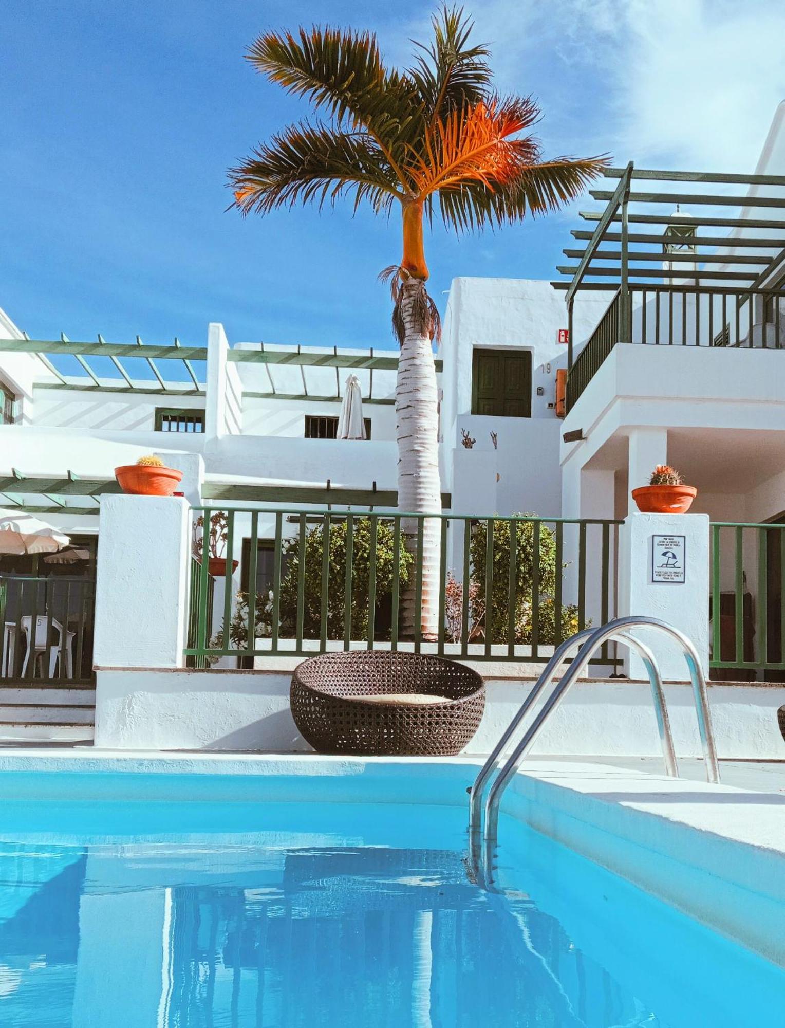 Apartamentos Las Acacias Puerto del Carmen  Ngoại thất bức ảnh