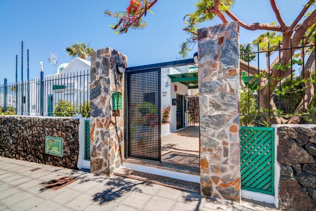 Apartamentos Las Acacias Puerto del Carmen  Ngoại thất bức ảnh