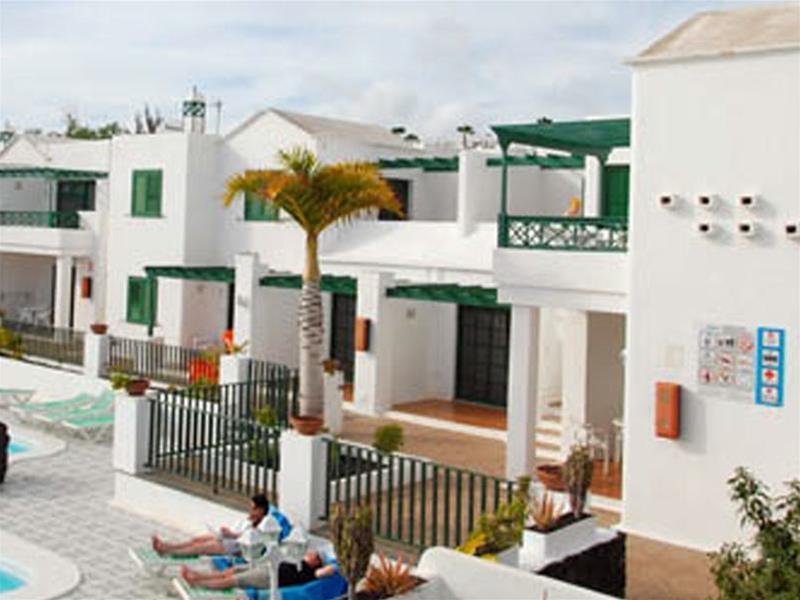 Apartamentos Las Acacias Puerto del Carmen  Ngoại thất bức ảnh