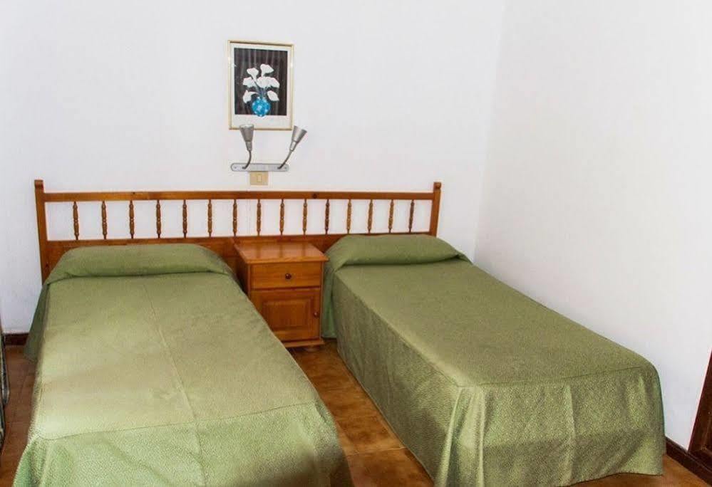 Apartamentos Las Acacias Puerto del Carmen  Ngoại thất bức ảnh
