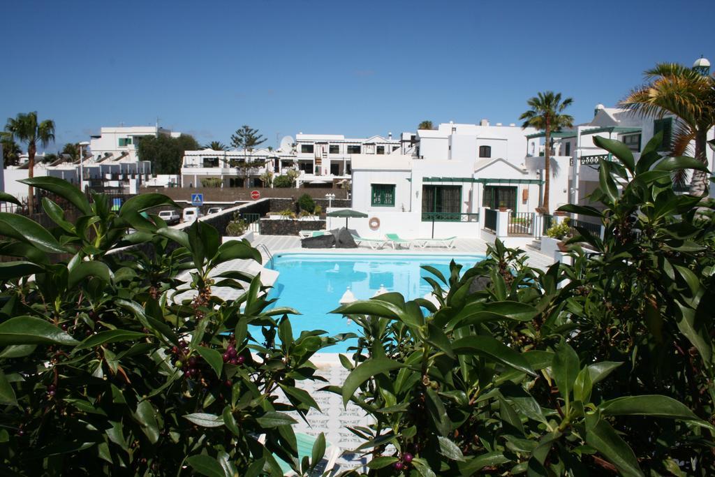 Apartamentos Las Acacias Puerto del Carmen  Ngoại thất bức ảnh